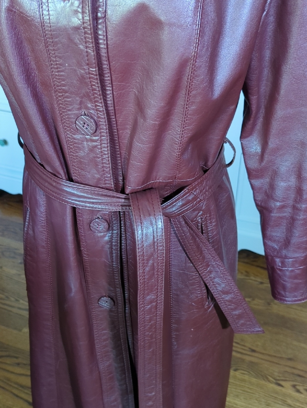Vtg 70s Suburban Heritage Burgundy oxblood Leather Chic Trench Coat Tie Belt - Picture 5 of 14